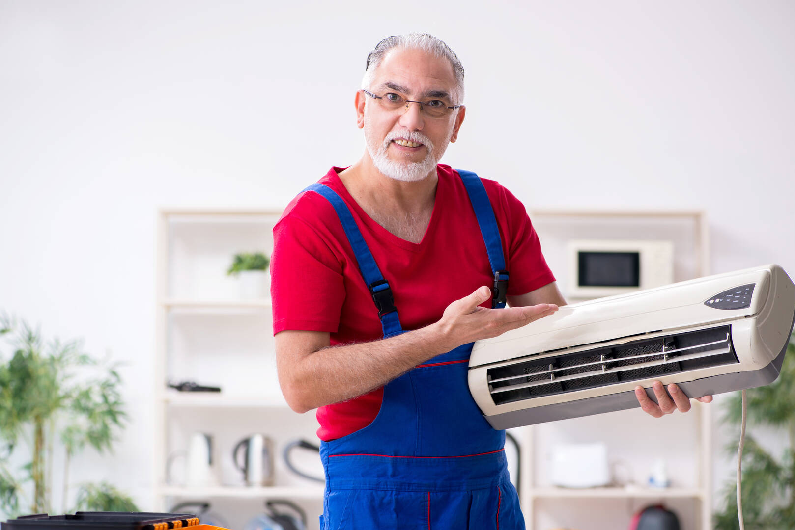 Mark Naylor Solar Specialists, Air Conditioning and Heating in San Diego, California