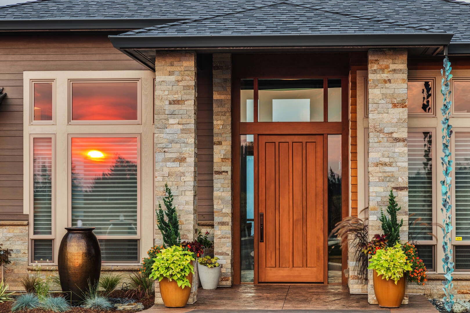 Myhosti, Real Estate and Property in Lake Worth, Florida