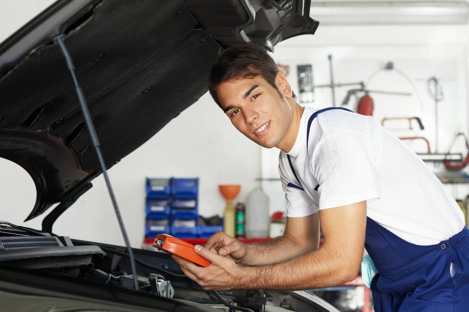 Dinkum Auto Electrical, Aircon & Mechanical, Automotive Services in Malaga, Western Australia