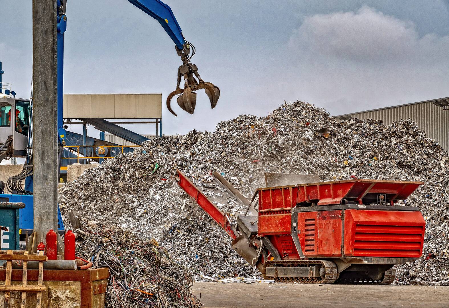 Wren Oil, Waste Management in Midvale, Western Australia